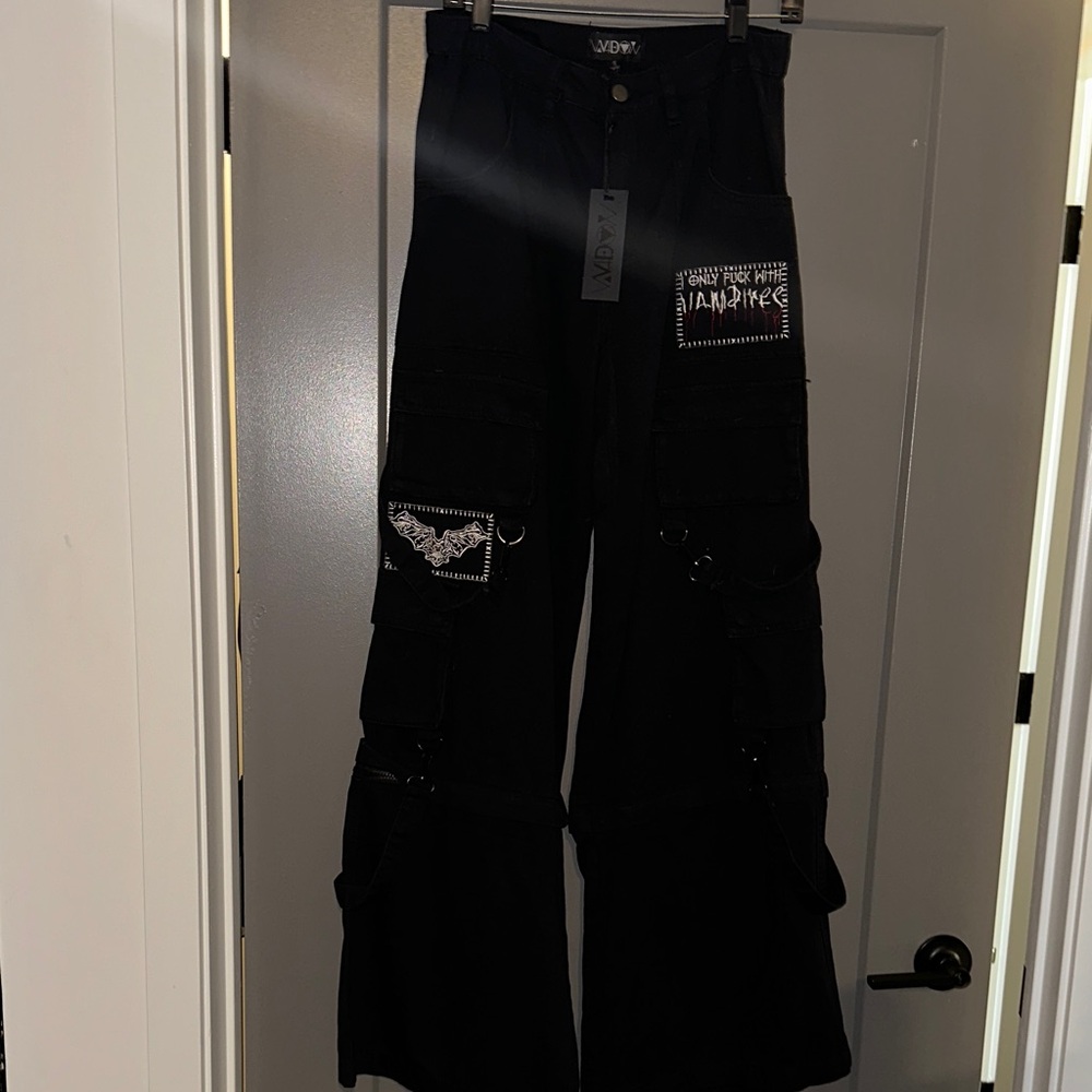 Widow Vampire Convertible Cargo Pants